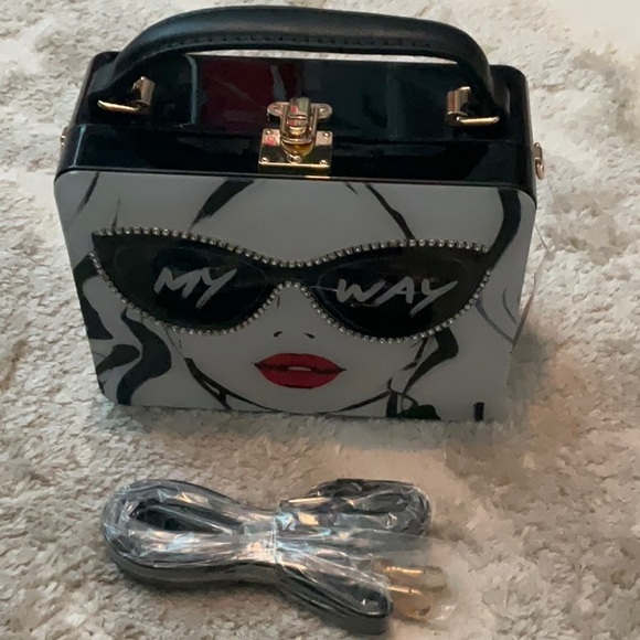 NWT Acrylic Box Clutch Designed by Bags 2 Slay. - Picture 7 of 7